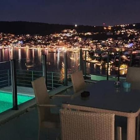 Apartment Julia Trogir Eksteriør billede