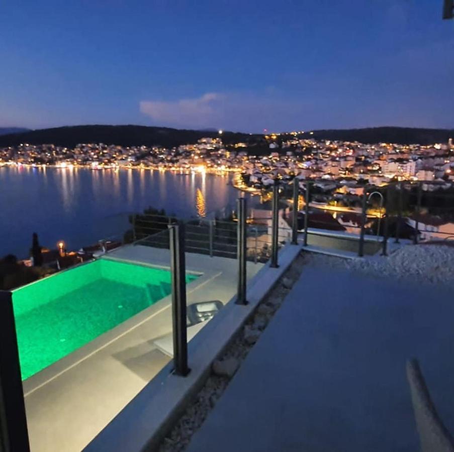 Apartment Julia Trogir Eksteriør billede
