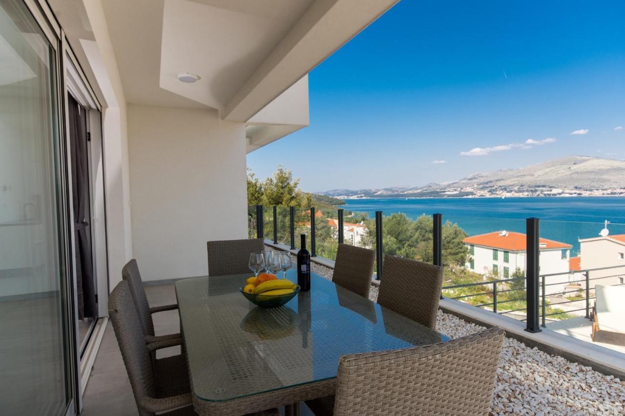 Apartment Julia Trogir Eksteriør billede