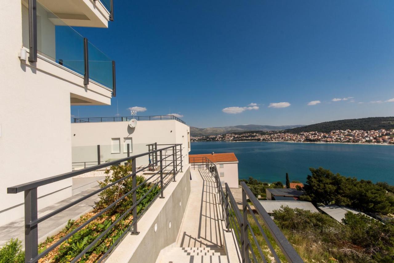 Apartment Julia Trogir Eksteriør billede