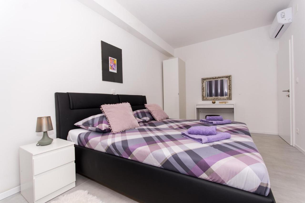 Apartment Julia Trogir Eksteriør billede